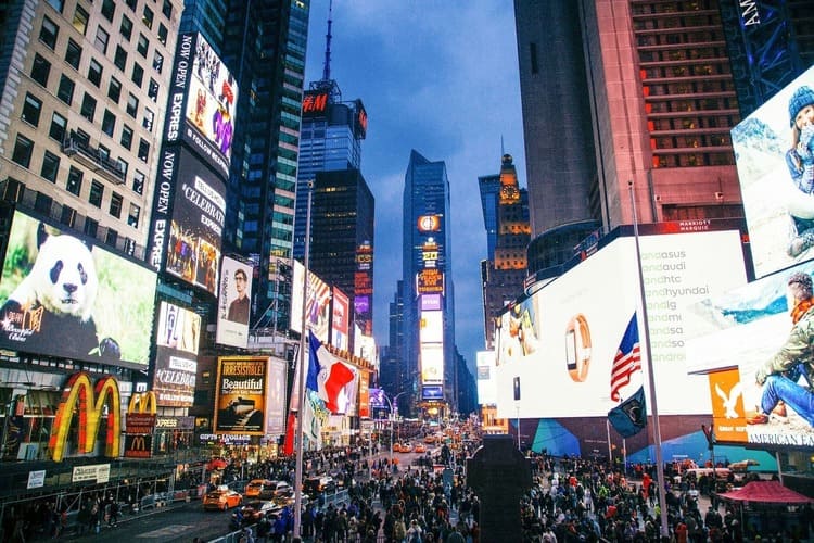 Qué Ver En Times Square En Nueva York La Plaza Más Famosa Kolaboo 