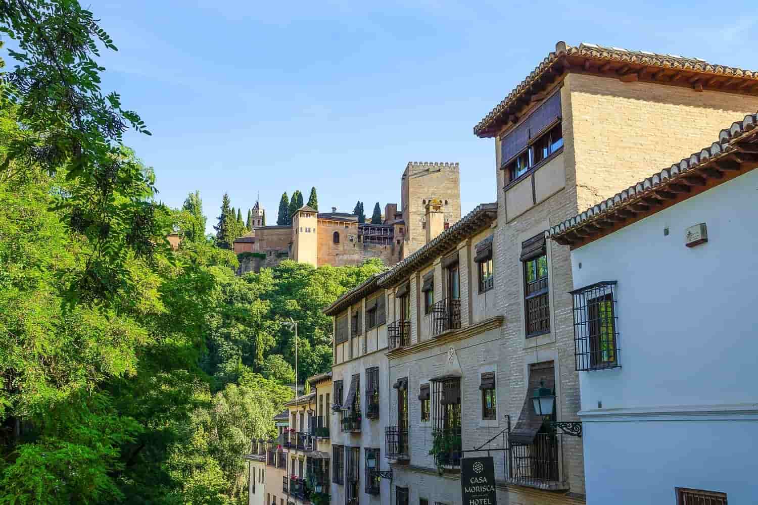 Donde Dormir En Granada Hoteles Y Mejores Zonas Kolaboo